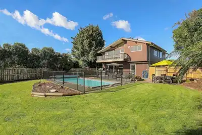 Image de M&M's Hotspot | Lynmore with Swimming Pool