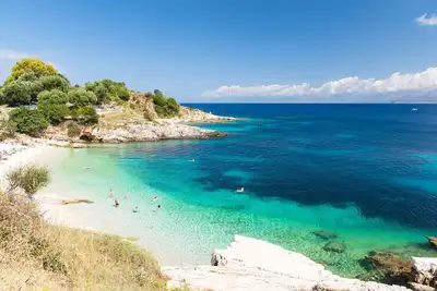 Image de Stylish First Floor Two Bedroom Flat in Kassiopi With Breakfast