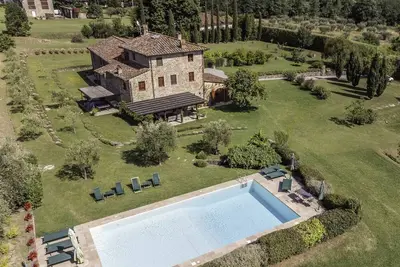 Image de Villa à Matraia avec 6 chambres à coucher, 12 couchages