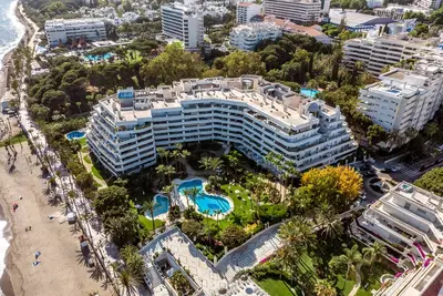 Image de Apto exclusivo en corazón del Golden Mile/1ª linea, seguridad y conserjería 24 h