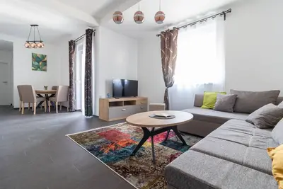 Image de Appartement de vacances pour 4 personnes env. 55 qmà Privlaka, Dalmatie (Nord de la Dalmatie)