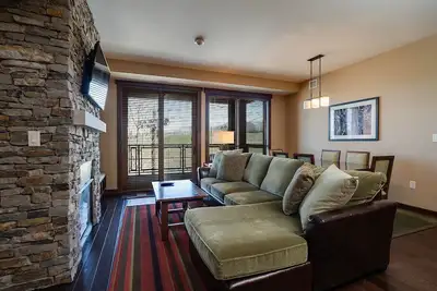 Image de Th4122 | A/C | Newly Listed | Private Gondola | Amazing Amenities | Winter Shutt