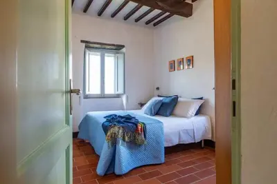 Image de 4 bedroom Umbria apartment