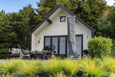 Image de Luxury Villas: Perfect Family Getaway near Beach