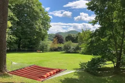 Image de Great Barrington Farmhouse near Lake Mansfield