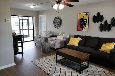 Image de Shell near the Sea, 2-Br Pet Friendly Home