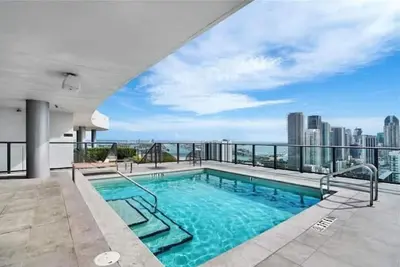 Image de Luxury 2br Condo in Miami, Resort Amenities + Free Parking for 2 Cars