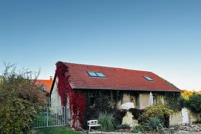 Image de Uriges Haus in der Nähe vom Saale-rad-wanderweg
