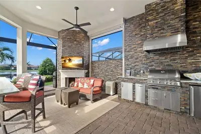 Image de Beautiful Furnished Executive Home On Esplanade In Bradenton, Fl.