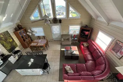 Image de Oak Island- Third Row- West Beach, 3024 W Dolphin