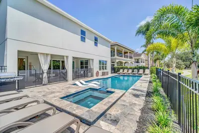 High Flight | 10 Br, Flight Simulators, Immersive Designs, Private Pool & Spa