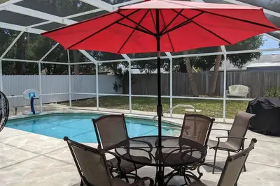 Image de Central Sarasota Family Home w/ Heated Pool!