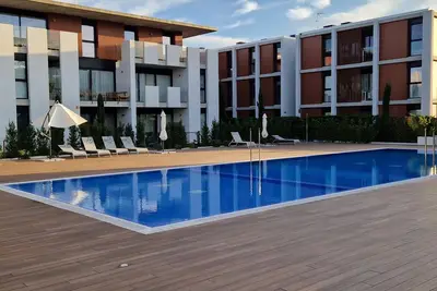 Image de Espectacular piso nuevo con piscina