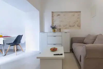 Image de Appartement de deux chambres avec la terrasse Bibinje, Zadar (A-21094-c)