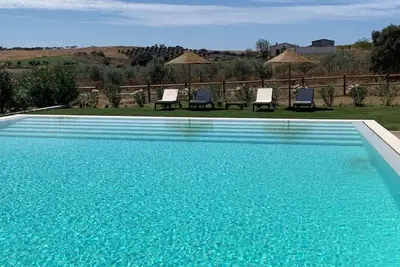 Image de Maison de vacances 'Monte Capitão' avec piscine privée, terrasse privée et Wi-Fi