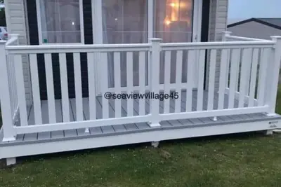 8 Birth Seaview Apartment in Combe Haven Holiday Park