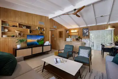 Image de Adorable home near the beach! - Bo's Beach Bungalow