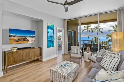 Image de Upscale Oceanfront Penthouse Vistas