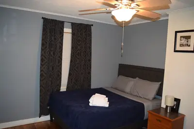 Image de Cozy 3Bed1Bath House with two port garage