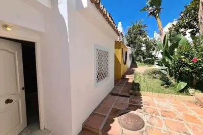 Image de Townhouse in Marbella - Puerto Banus, 10 min From the Beach