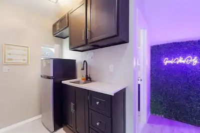 Image de New Modern & Cozy 1-bed apartment minutes to Nyc, Airport