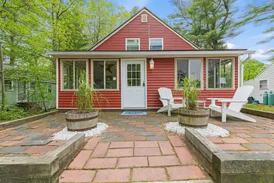 Image de Stay at Three by the Sea! !