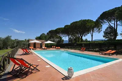 Villa Rovani - Huit Chambres Villa, Couchages 16