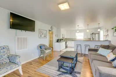 Image de 2 Blocks to Bay: ‘Misty Harbor’ Rockport Home