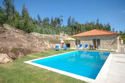 Image de Villa Anisa - Quatre Chambres Villa, Couchages 8