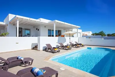 Image de The Captains House - Trois Chambres Villa, Couchages 6