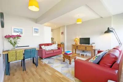 Image de Pebblestone - a flat that sleeps 4 guests in 2 bedrooms