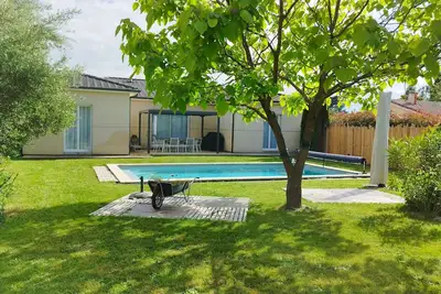 Image de Maison contemporaine à Artigues-près-Bordeaux