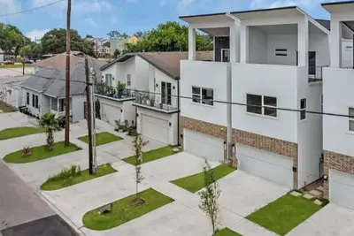 Image de Modern Luxe retreat in EaDo Downtown Houston few blocks from Minute Maid Park