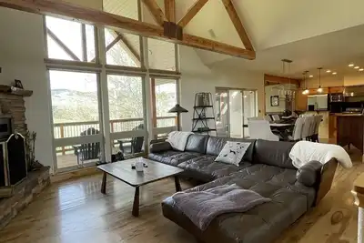 Image de Beautiful & Peaceful Ranch Home