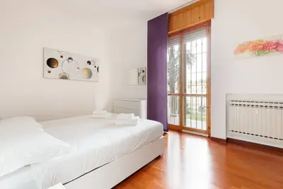 Image de Apt with terrace in Milan- Greco Pirelli!