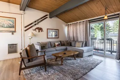 Image de New Listing! Timberline #31 Fully Renovated 2 bed / 2bath, sleeps 6 people