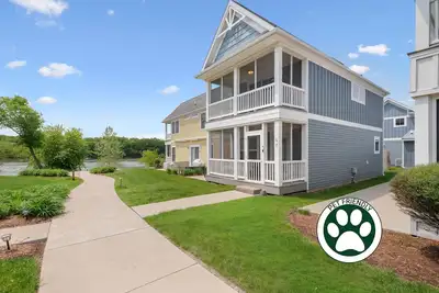 Image de On Cloud Wine | 3 Bed, 2. 5 Bath