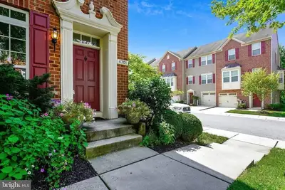 Image de Sunny Townhome/4Br/2. 5Bath