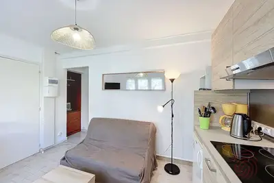 Image de Charmant T2 avec terrasse Sud, parking, WiFi, animaux acceptés - proche thermes et centre Lamalou