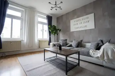 Image de 5-zi-boho: 2 Schlafzimmer, 7 Gäste, Arbeitsbereich