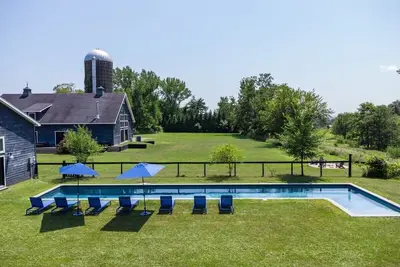 Image de Falls Road - Stunning Views in a Restored Barn