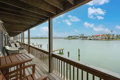 Image de Dock Holiday ~ Amazing Casa Allegro First Floor Condo