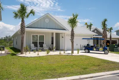 Image de Nash In The Sand a Beautiful Beach House with Golf Cart, Beach and Pool Access