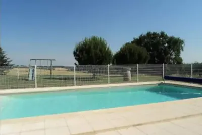 Gîte avec piscine pour 5 pers aux portes du Gers