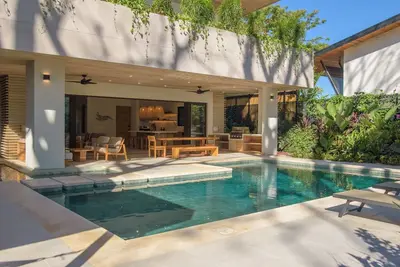 Image de Casa MAÑANA | Salt Pool\/Jacuzzi, Lush Garden & Walk To Beach