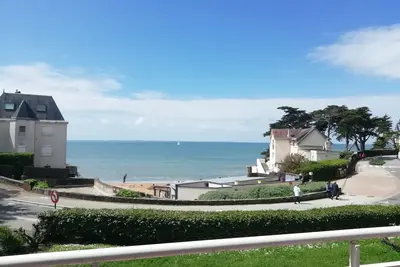 Image de Bel appartement face  mer et plage