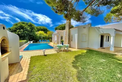 Image de New: in VilaMoura near the beaches with air conditioning -private swimming pool
