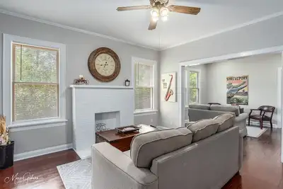 Image de 3-bedroom, 1-bath home