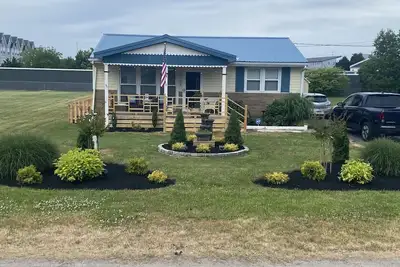 Image de In Town Cottage on Bike Trail