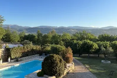 Image de Jolie villa en pierre